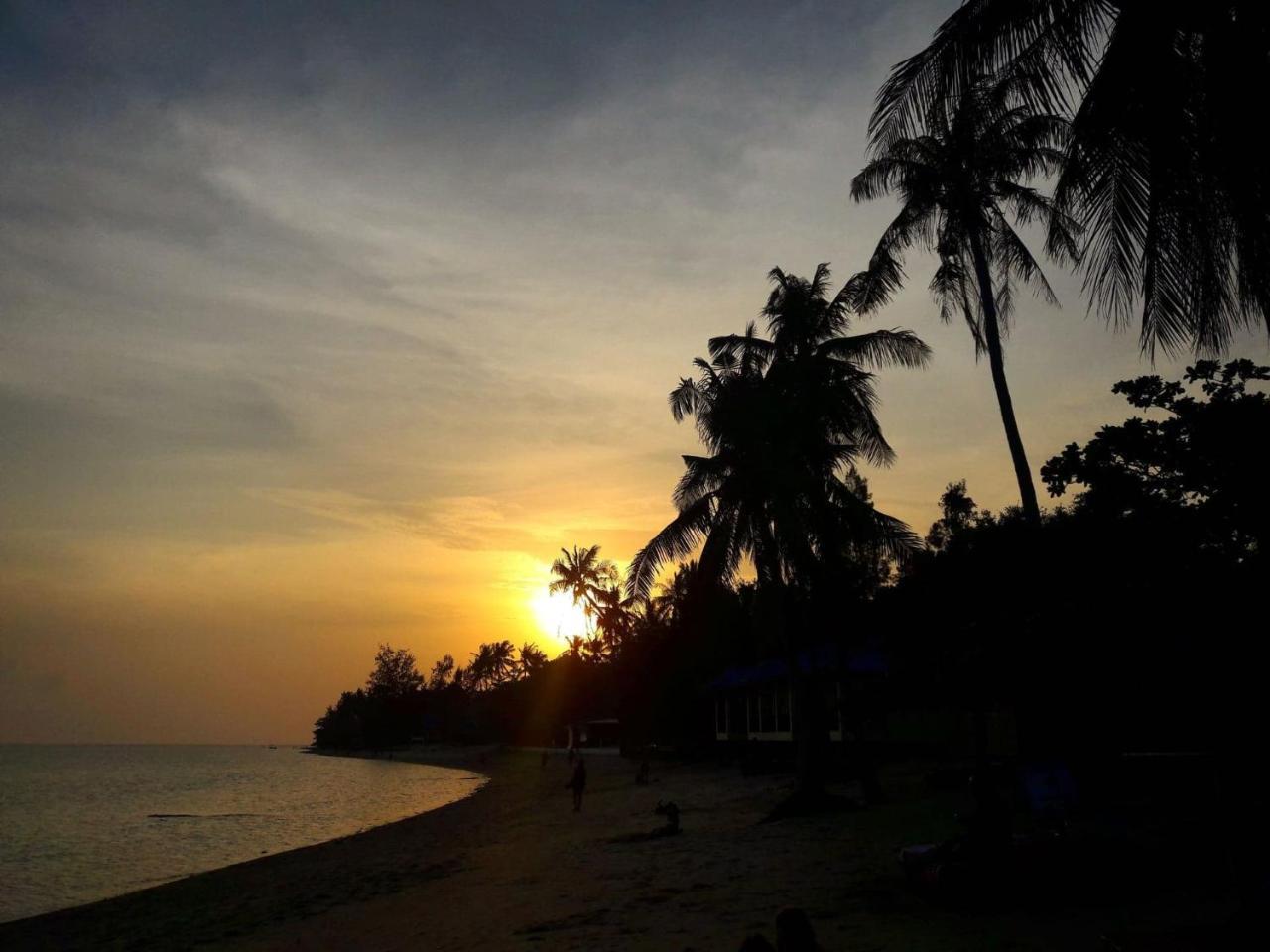 Baan Kai Hostel Baan Khai Esterno foto